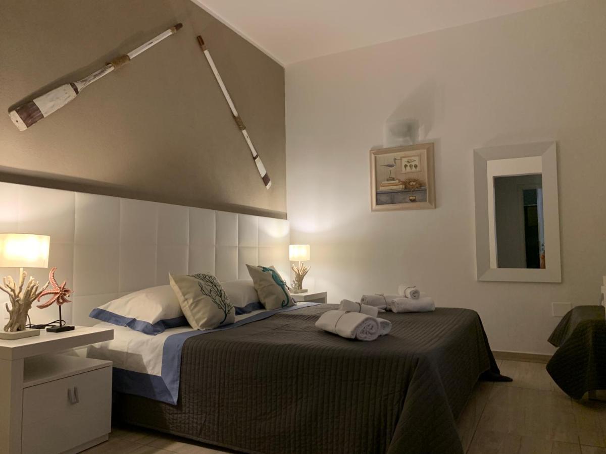 Aquarama Rooms & Apartments Torre Squillace Экстерьер фото