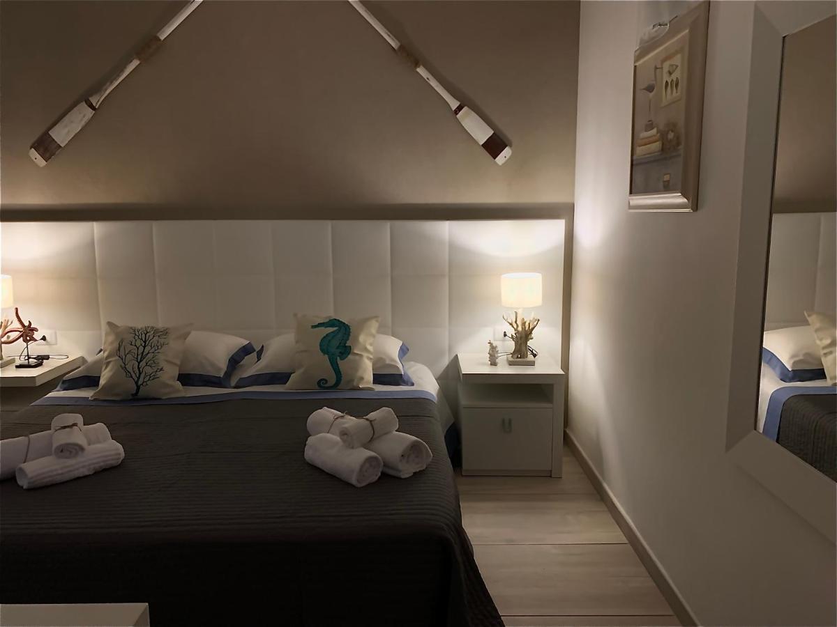 Aquarama Rooms & Apartments Torre Squillace Экстерьер фото