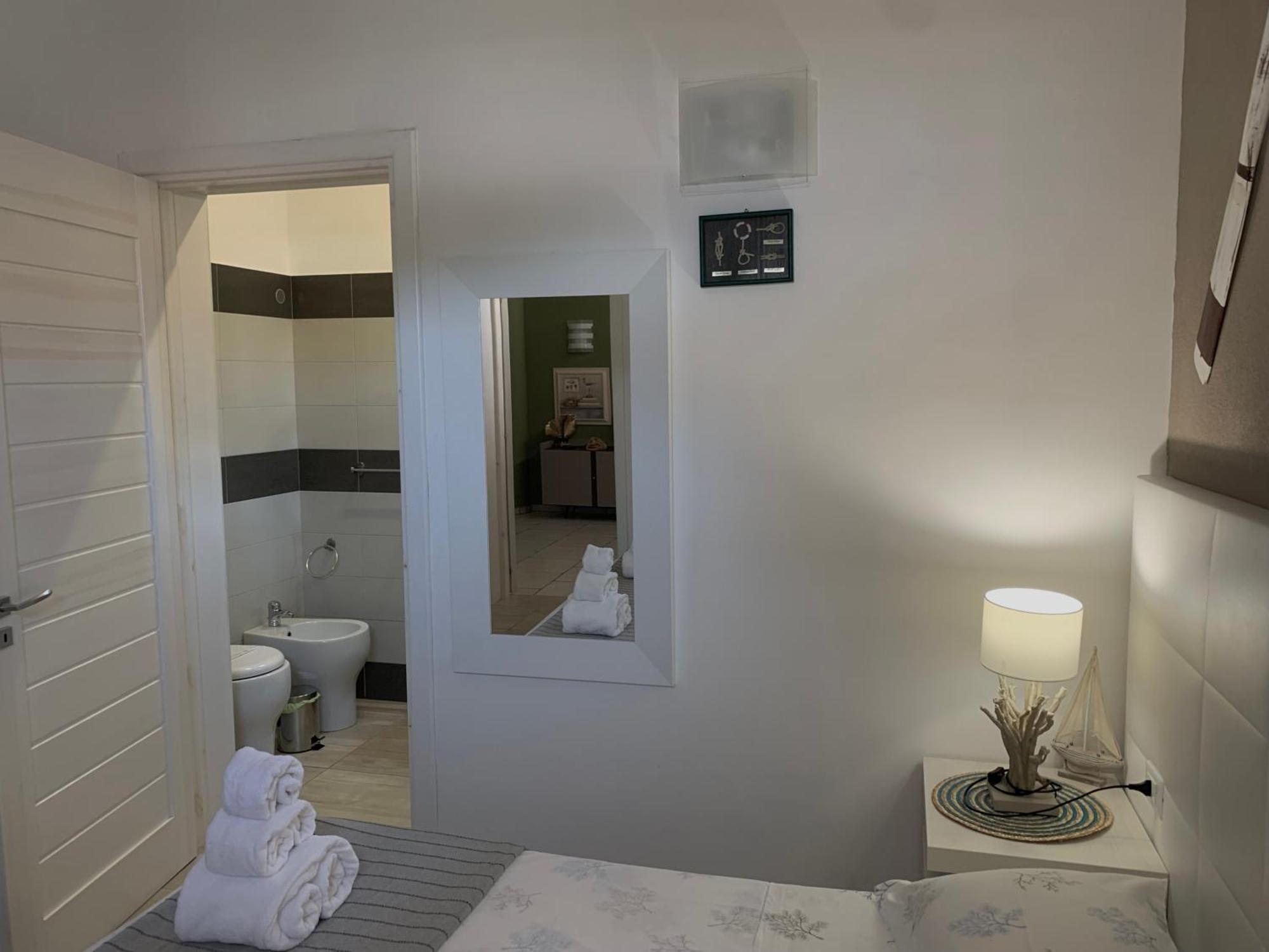 Aquarama Rooms & Apartments Torre Squillace Экстерьер фото